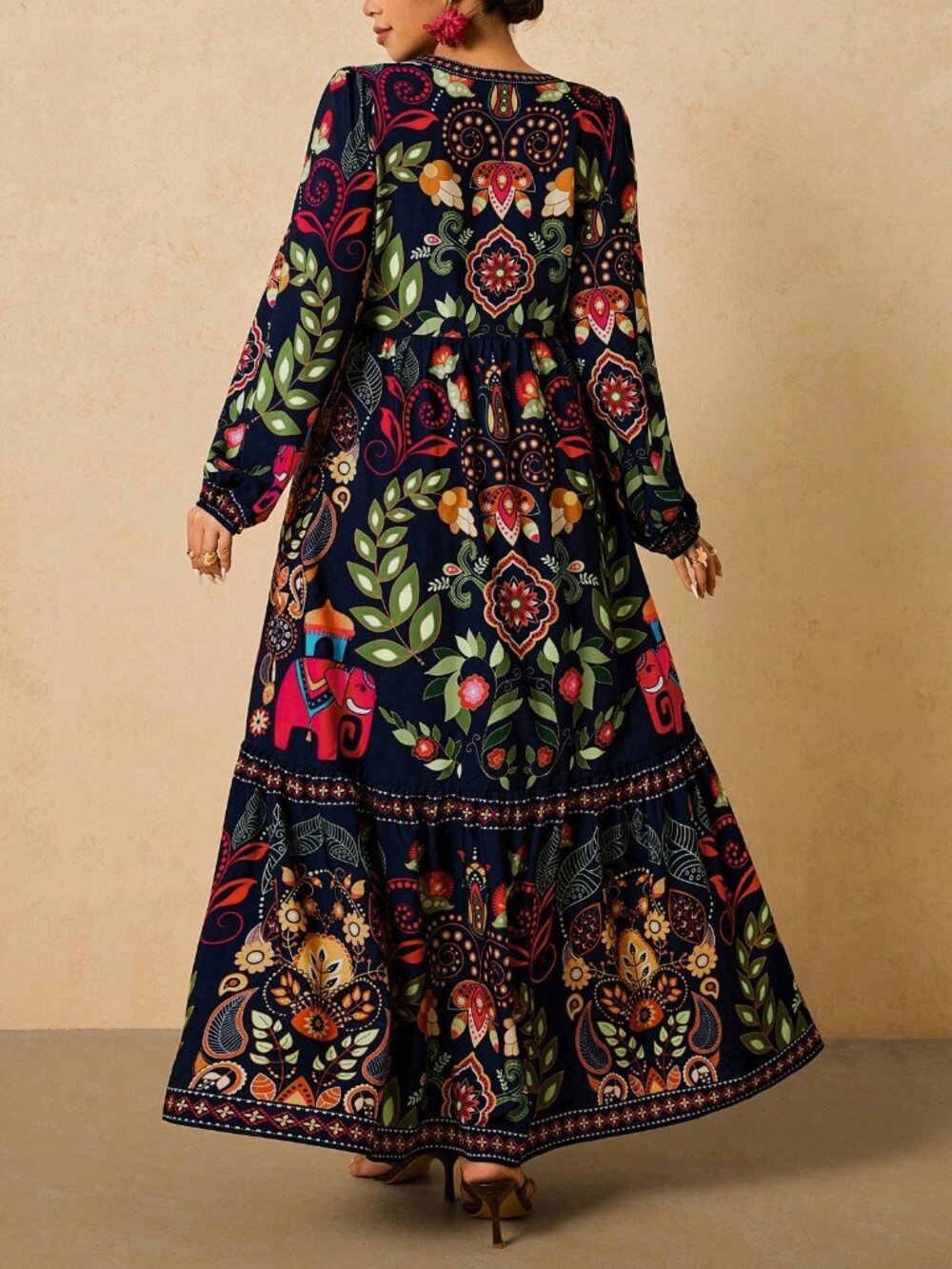 Boho Women's Navy Blue Plus Size Floral Long Sleeve maxi Dress - Picture 2 of 7